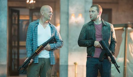 Ölmek İçin Güzel Bir Gün - A Good Day to Die Hard izle