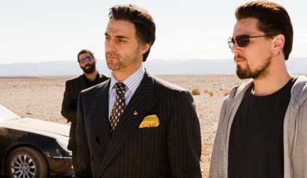 Yalanlar Üstüne - Body Of Lies izle