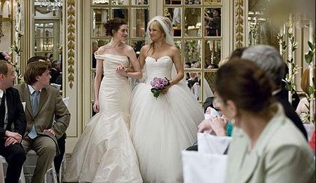 Gelinlerin Savaşı - Bride Wars izle